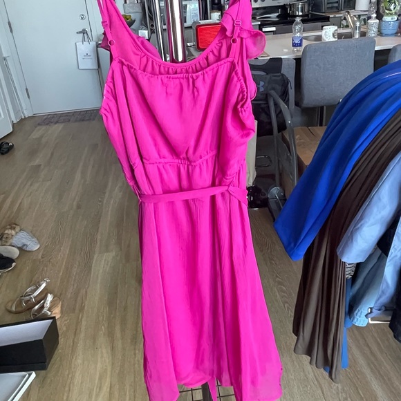 Pink flowy dress - Picture 2 of 3